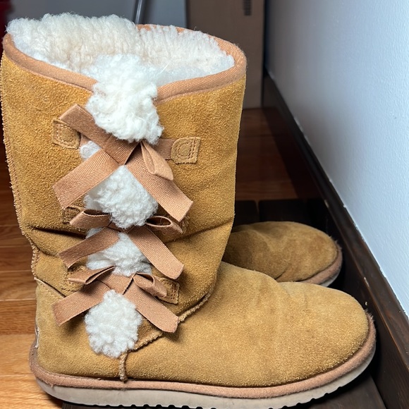 UGG Koolaburra Boots - Picture 3 of 6